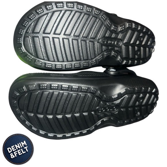 Crocs Unisex Black Classic Dual Lined Clogs/Slip Ons | NEW/NWT!!🖤🔥 - Picture 14 of 16